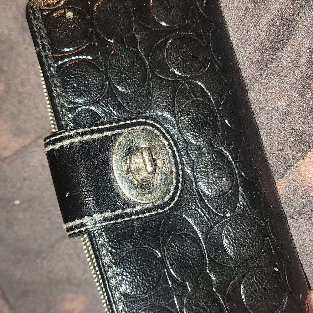 Coach wallet